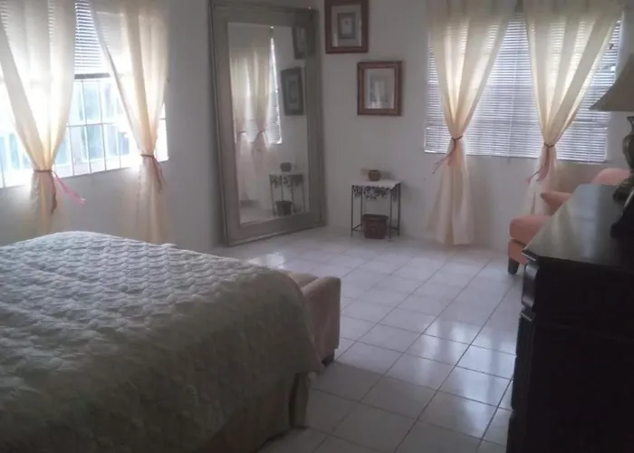 Tranquila Oasis Holiday home