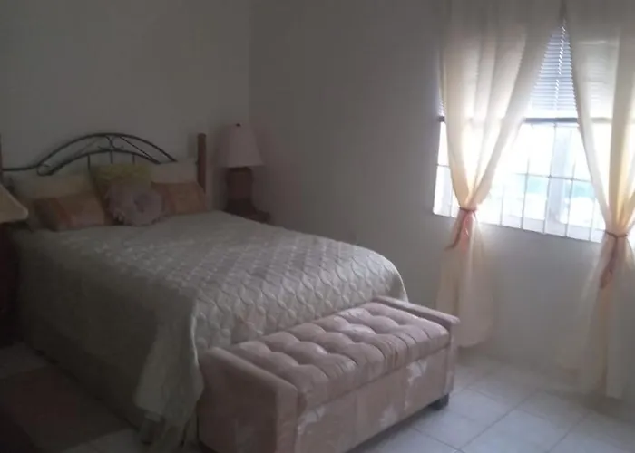 Tranquila Oasis Holiday home *
